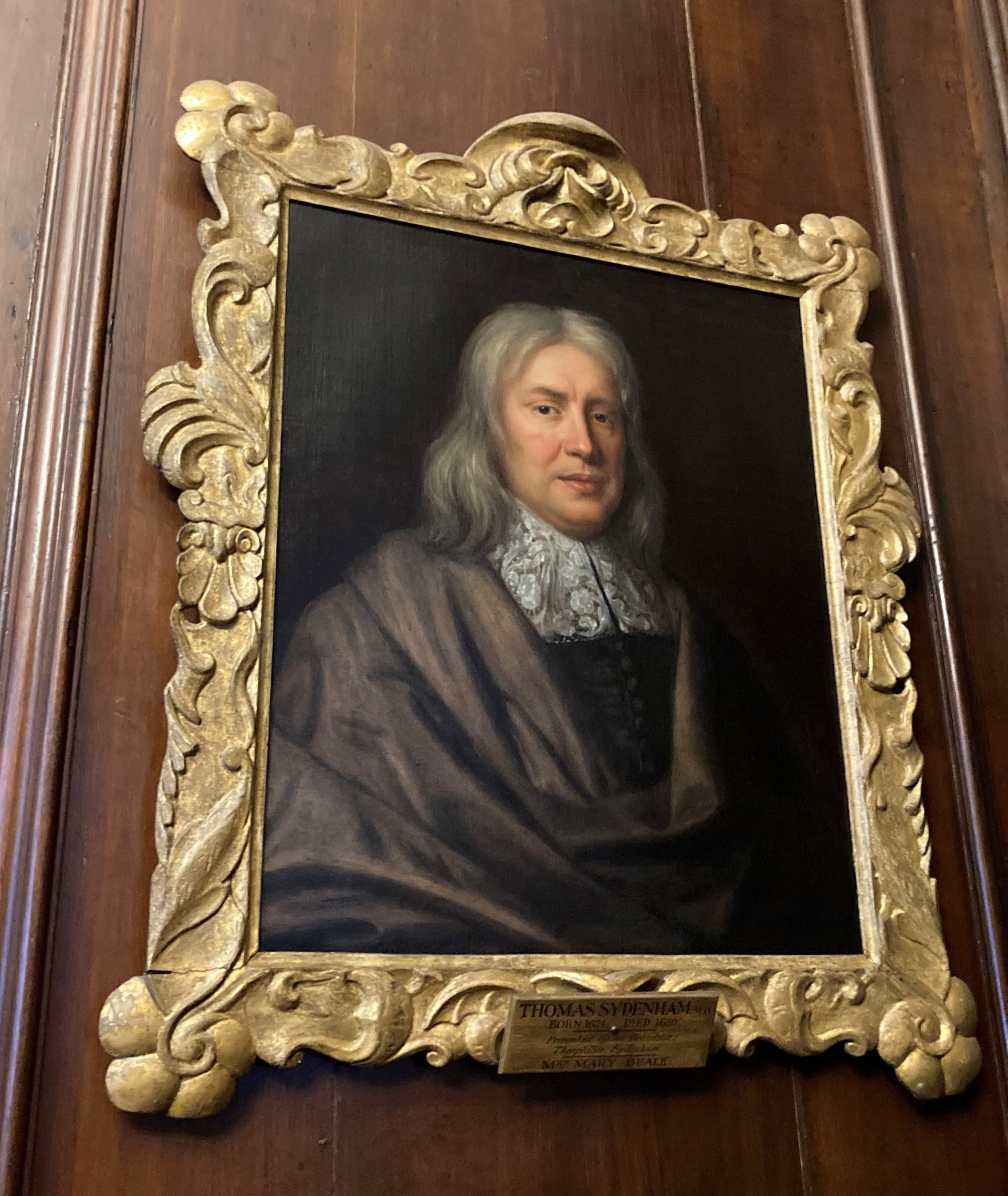Thomas Sydenham's portrait by Mary Beale, Royal College of Physicians, London by Domiziana Nardelli and Francesco Gambioli.jpeg